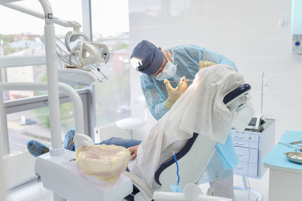 Best Emergency Tooth Extraction in Crystal River, FL